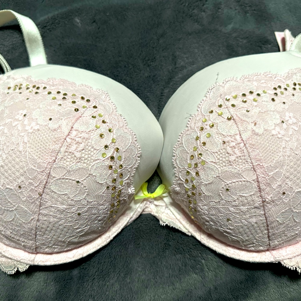 Victoria’s Secret DREAM ANGELS PUSH-UP Bra Sz 34DDD